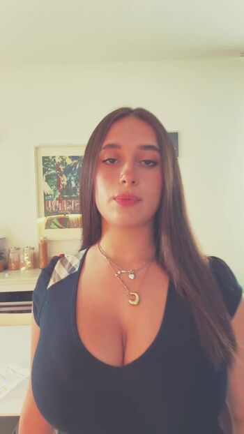 Chloe Carnevaletti