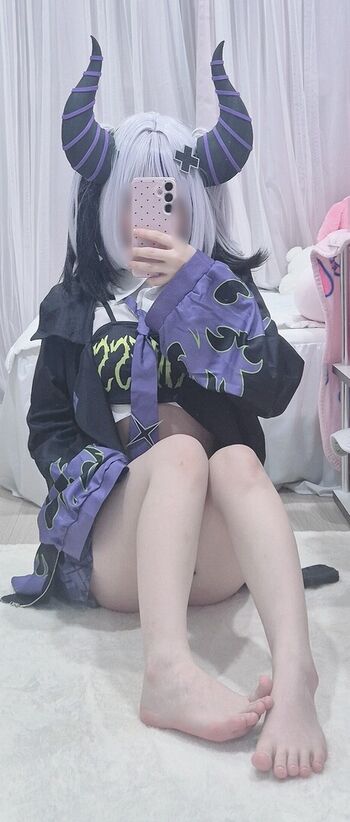 Full leaked Elenalusts/ private onlyfans photo