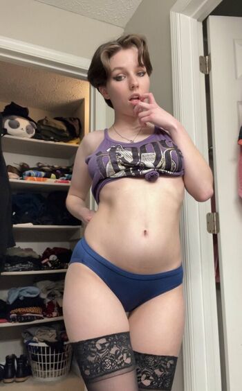 ComfyGrimRose