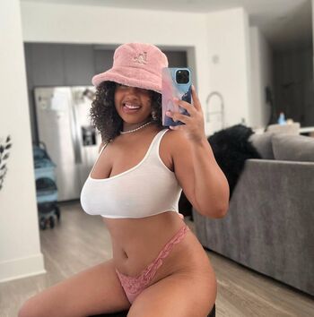 Full leaked Corie rayvon private onlyfans photo