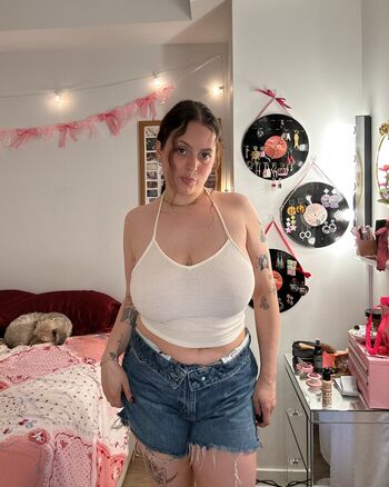 Full leaked Ava black/ private onlyfans photo
