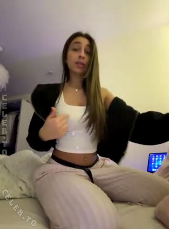 CuteJuliaa