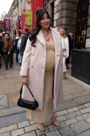 Daisy Lowe