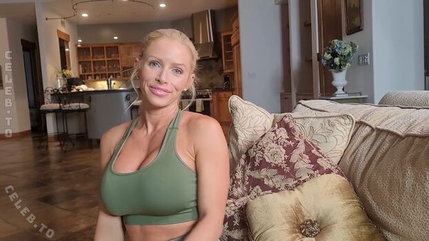 Danielle Renae