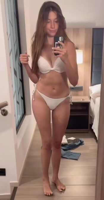 Full leaked Delphine wespiser private onlyfans photo