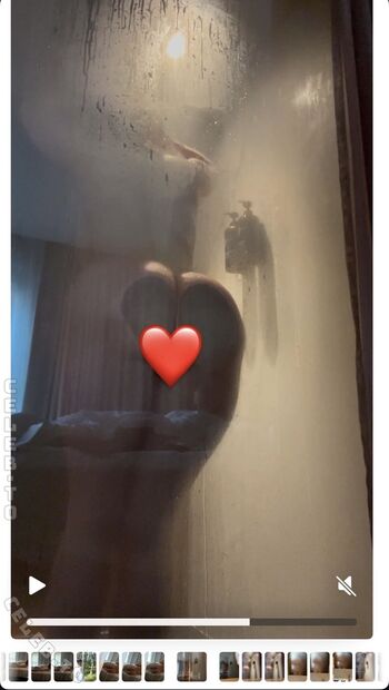 Full leaked Elsa hosk/ private onlyfans photo