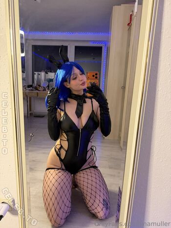 Full leaked Nadianewton/ private onlyfans photo