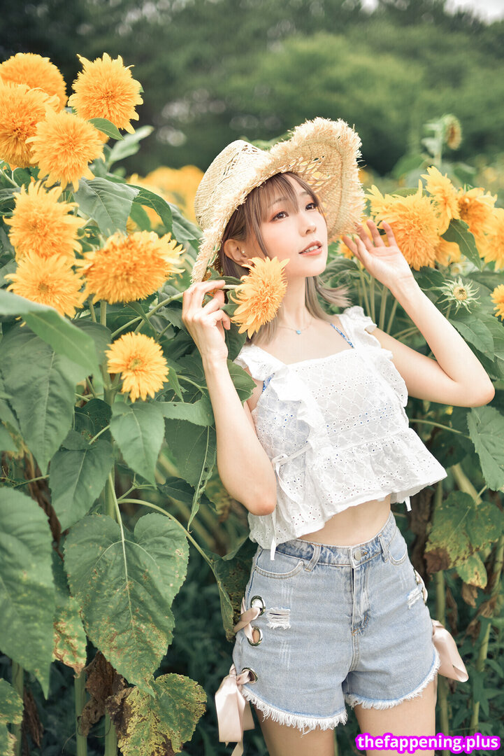Ely Cosplay / Ely_eee / eeelyeee 裸照OnlyFans照片 #447