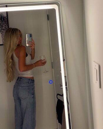 ella.livingstonn