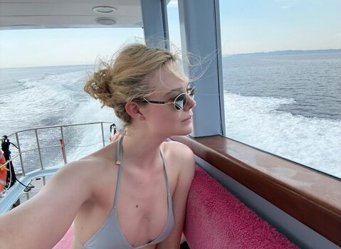 Elle Fanning