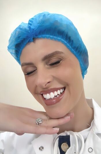 Ellie Taylor 