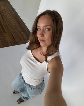Ellie Warmbrunn