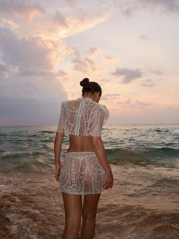 emilyemrata2