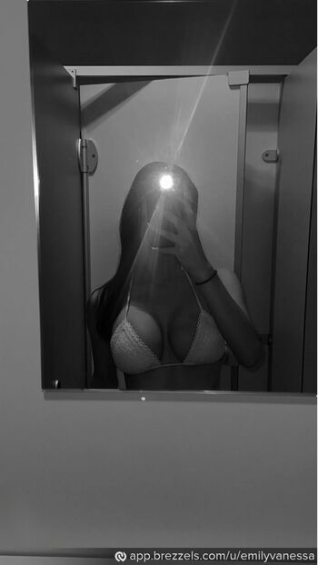 Emilyvanessa