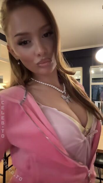 Full leaked Dominika dark/ private onlyfans photo