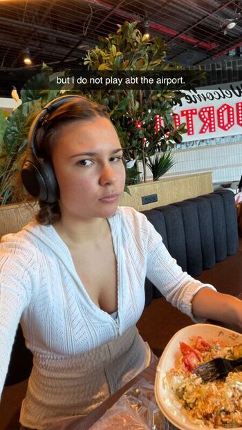 Ester Dobrik