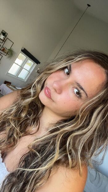 Ester Dobrik