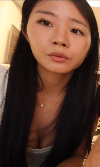 Evelyn Ha