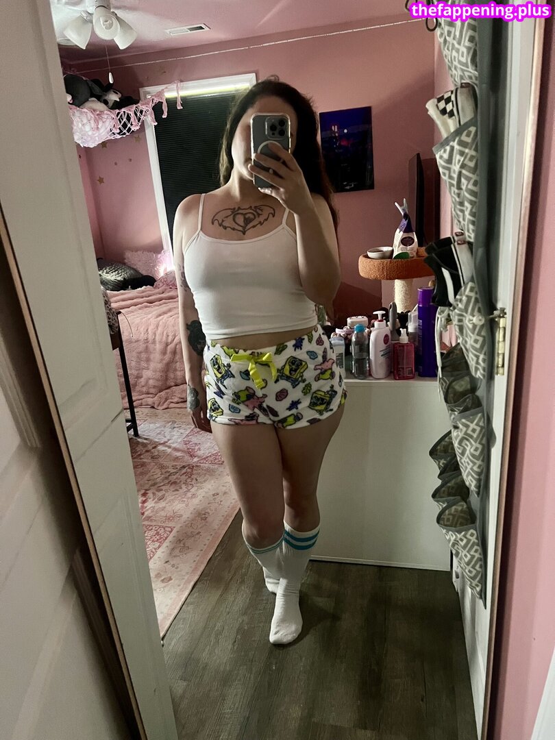 ffs_roxanne / ffsroxanne / https: Foto OnlyFans Nuda #4