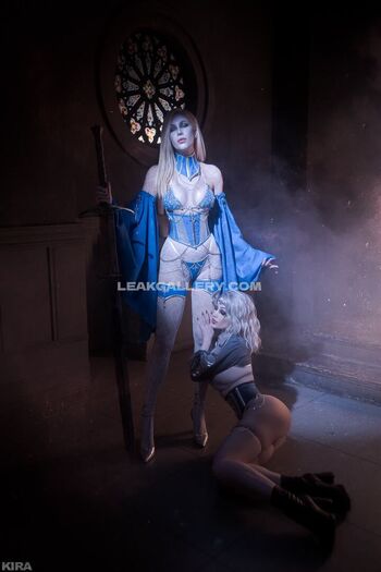 Frau_Haku