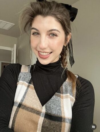 FrivolousFox ASMR