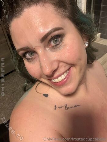 Frostedcupcake92