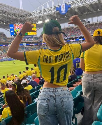Gabi Martins