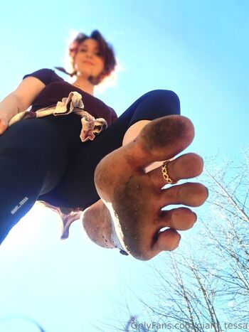 Giant_Tessa