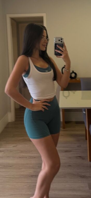 Giovana Canto