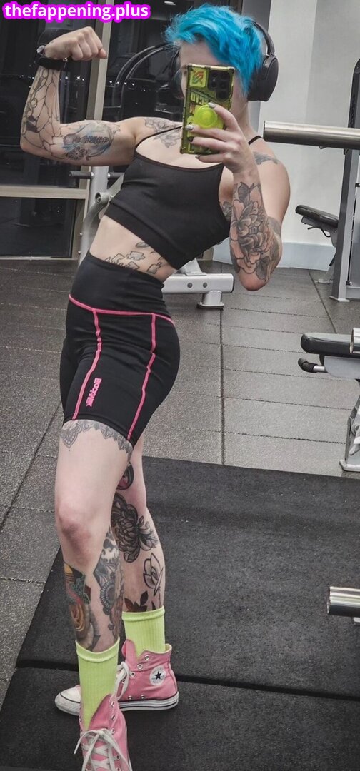 Girls With Colored Hair ???? / Haelle / haelle_ Фото оголеного OnlyFans #18