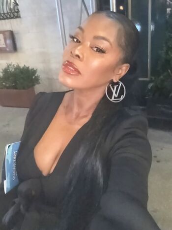 Golden Brooks