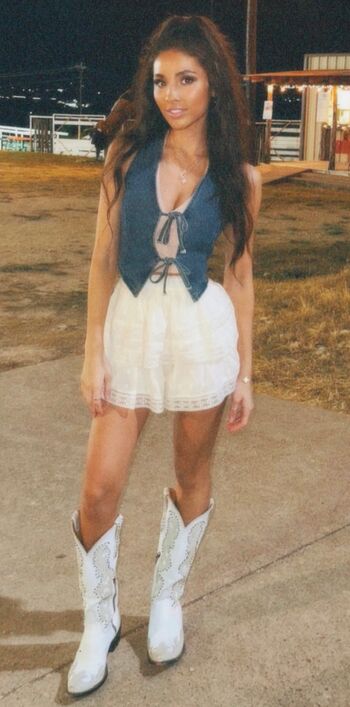 Haley Gosserand
