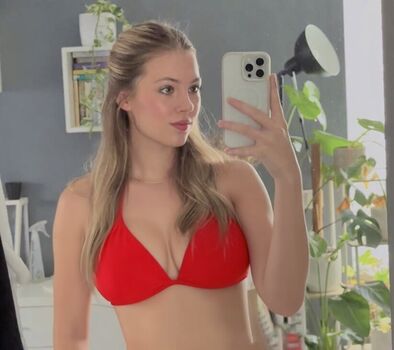 Full leaked Hannah bng private onlyfans photo