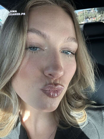 Hannah Lynne