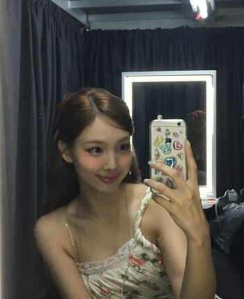 I’m Nayeon