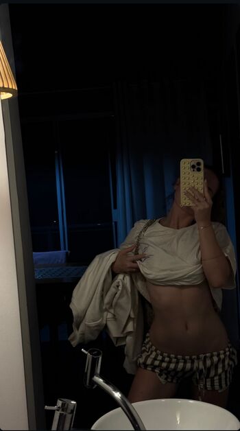 Full leaked Iamcarlavoicu private onlyfans photo