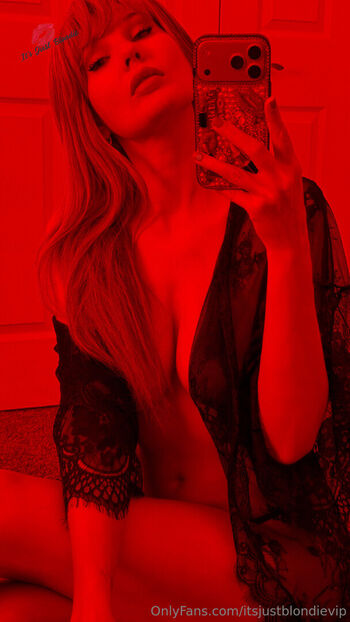 Itsjustblondie -Itsjustashley13