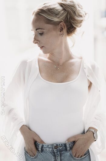 Jacqueline Sparrow
