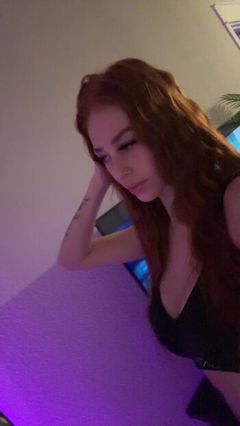Full leaked Muatori / private onlyfans photo