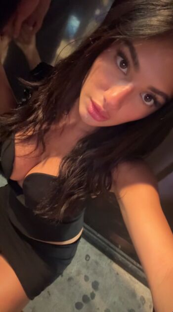jasmine_lillyyyy