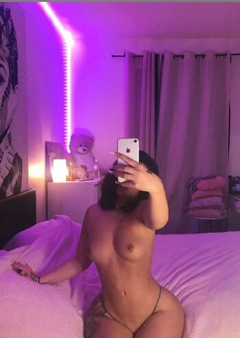Jasmyn Paris