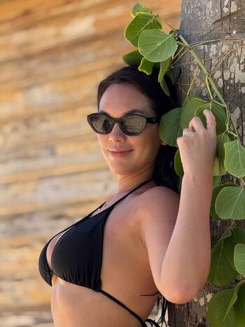 Jazmin Pinedo