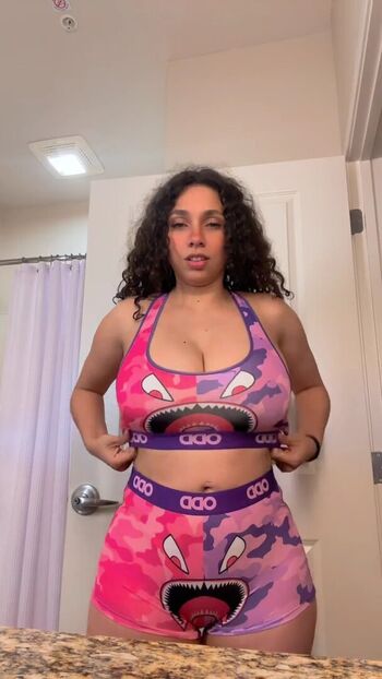 Jazmyn Blaze