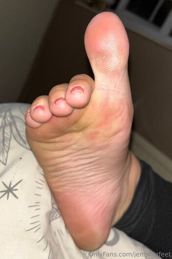 jemsbigfeet