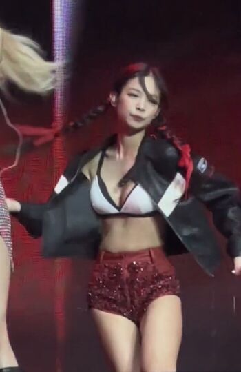 Jennie | BLΛƆKPIИK