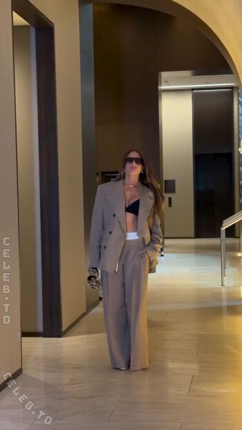 Jennifer Lopez