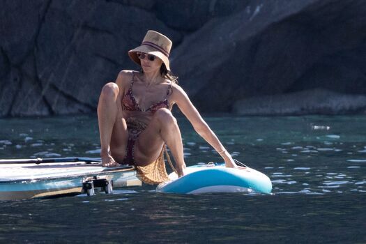 Jessica Alba