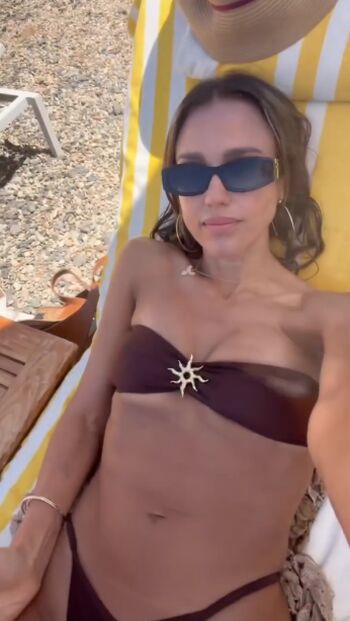 Jessica Alba