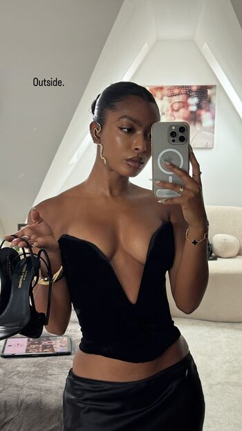 Jourdan Riane