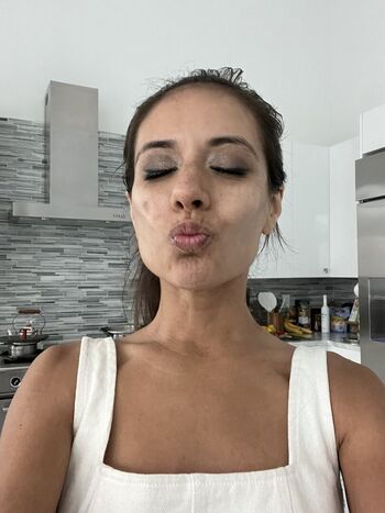 Full leaked Jynx maze private onlyfans photo